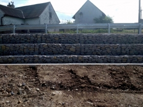 Zabezpieczenie osuwiska w ciągu  drogi powiatowej nr 1766 K Tomice-Piekło w m. Tomice wraz z przebudową drogi w km 2+270,2 – 2+350