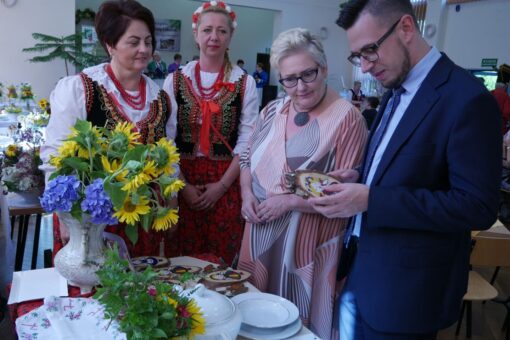 Wicestarosta B. Smolec oraz poseł F. Kaczyński byli goścmi konkursu „Innowacyjna Małopolska - tradycyjne potrawy lokalne”